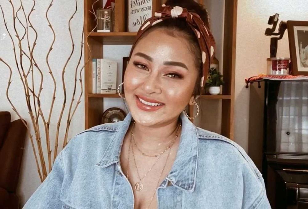 Enam Bulan Kepergian Glenn Fredly, 10 Potret Terkini Mutia Ayu