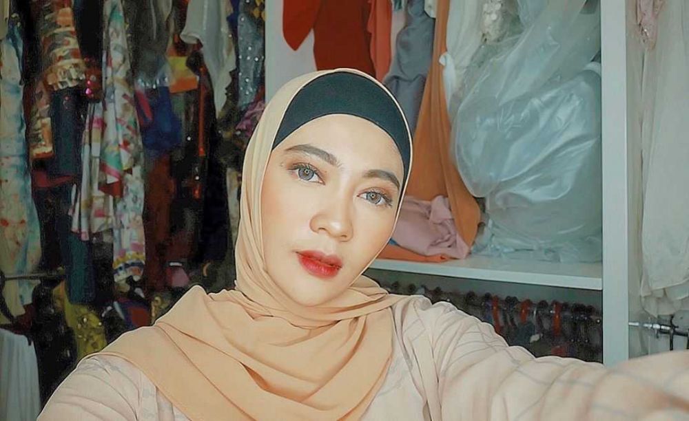 10 Potret Terkini Indah Dewi Pertiwi Kian Stunning Di Usia Hampir 30