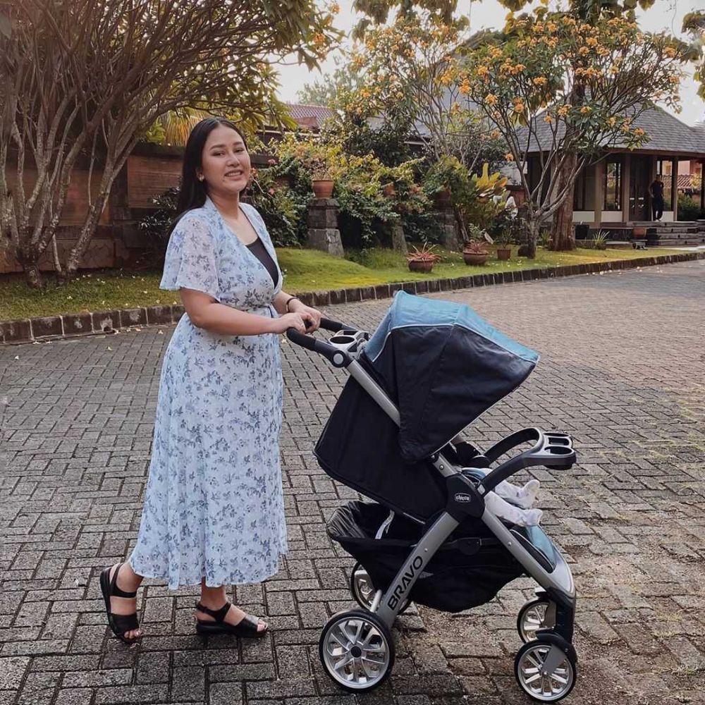 Enam Bulan Kepergian Glenn Fredly, 10 Potret Terkini Mutia Ayu