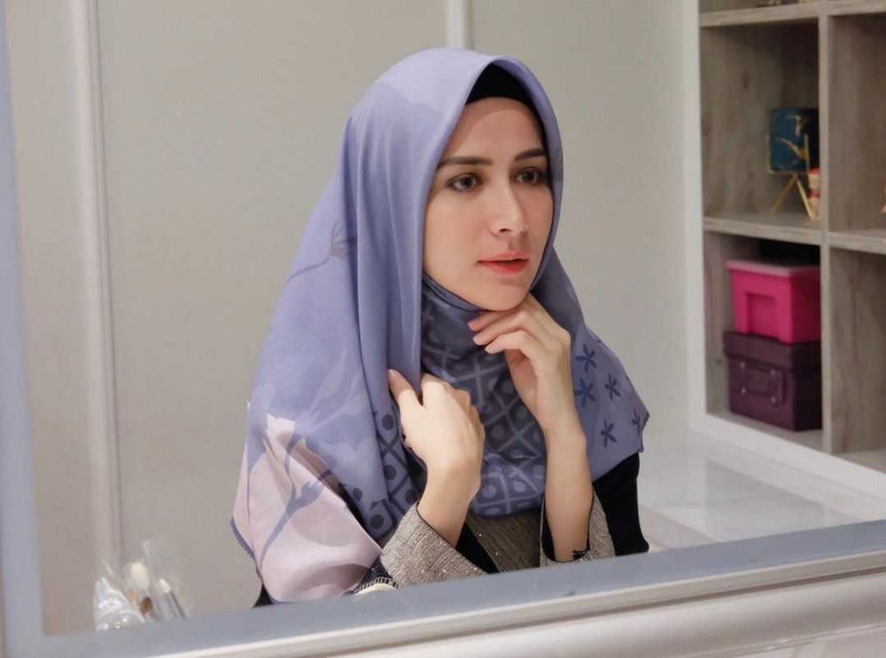 10 Pesona Artis Rina Diana Bikin Meleleh, Blasteran Pakistan-Manado