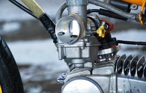 Biar Lebih Ngacir, Begini Cara Menyetel Tarikan Gas Motor