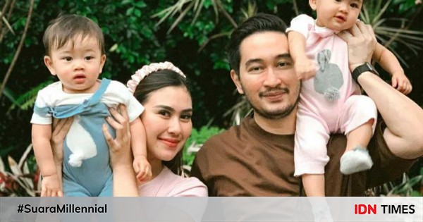 Punya bayi kembar, 10 potret bahagia keluarga kecil syahnaz dan jeje 