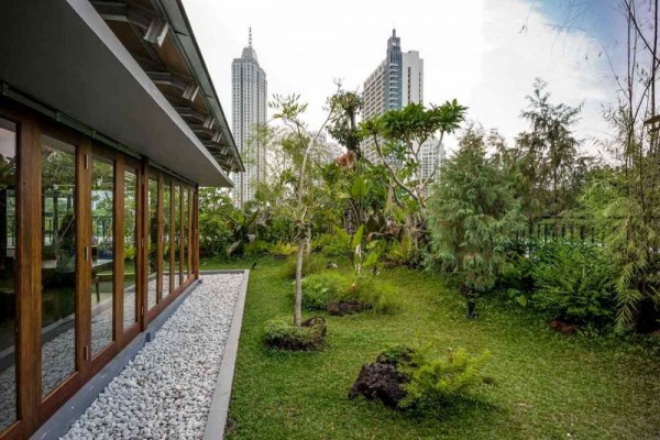 10 Tips Menata Taman Rumah, Bikin Seger Suasana!