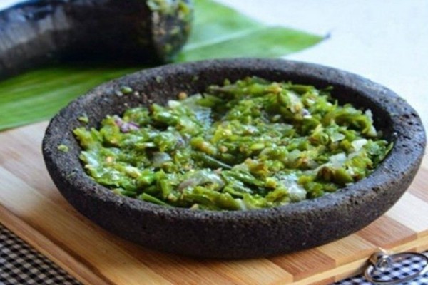 Doyan Sambal Ijo? Begini Resepnya Biar Terasa ala Restoran Padang