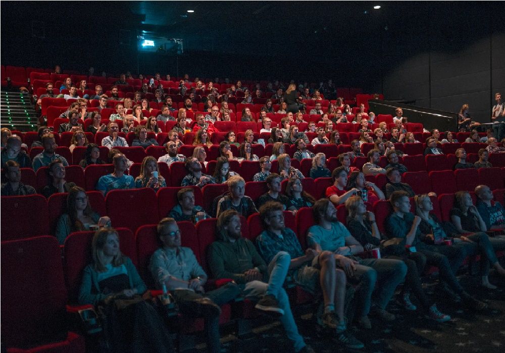 Oded Ancam Tutup Lagi Bioskop Jika Tak Tertib Protokol Kesehatan