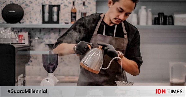 10 foto panji saputra jadi barista, gak melulu berperan suami jahat
