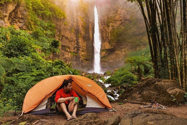 Sejuk Bikin Adem, Ini 9 Spot Air Terjun Terbaik di Lumajang