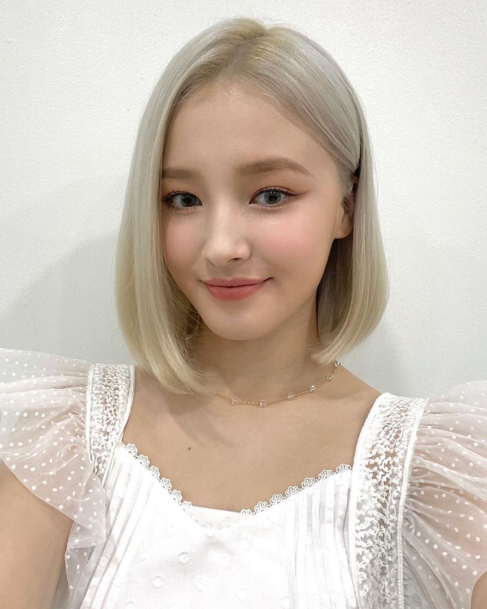 Stunning Abis! 10 Potret Nancy MOMOLAND dengan Rambut Pirang