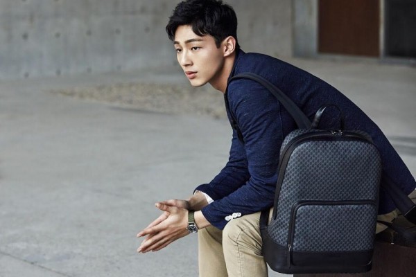 10 Potret Keren Ji Soo yang Dijuluki Duta Sad Boy, Yakin Mau Nolak?   