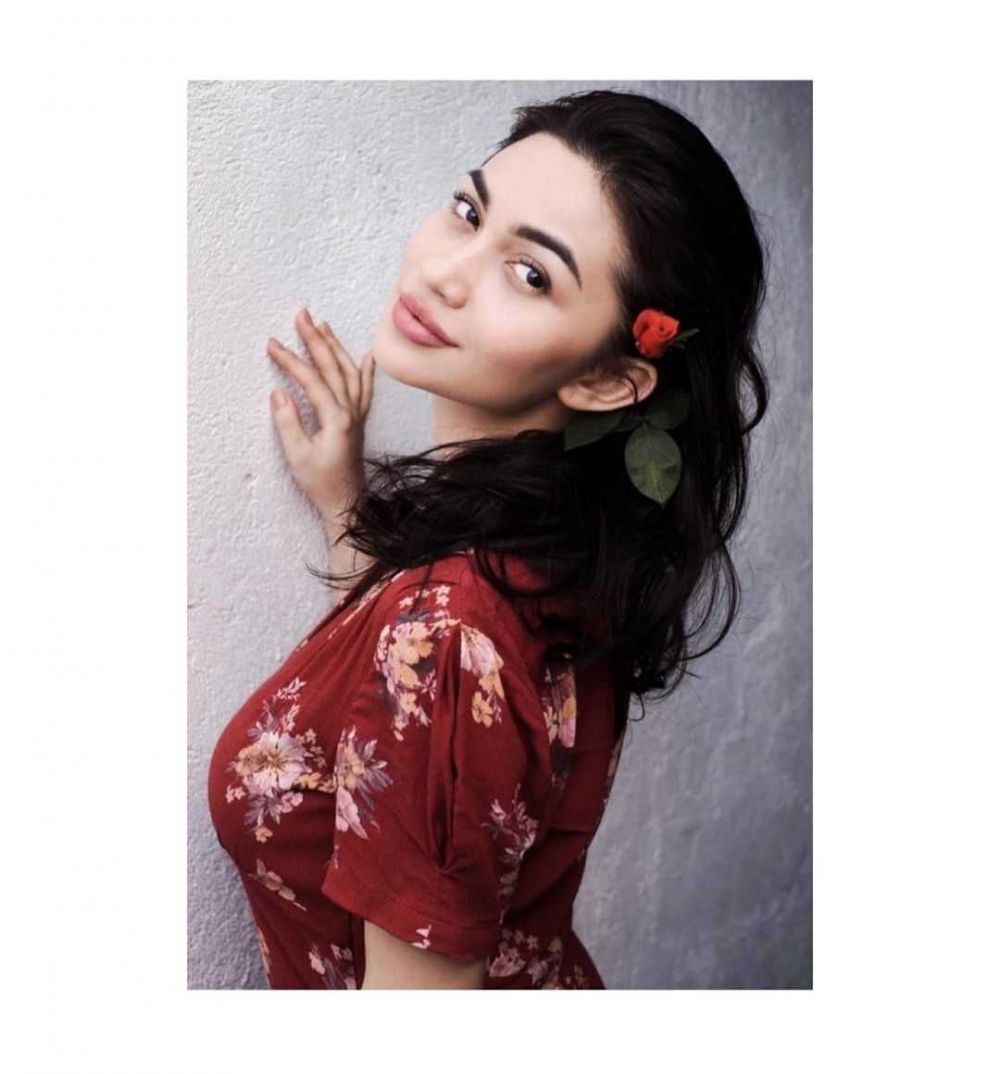 10 Adu Body Goals Ariel Tatum Vs Anya Geraldine, Main Film Bareng