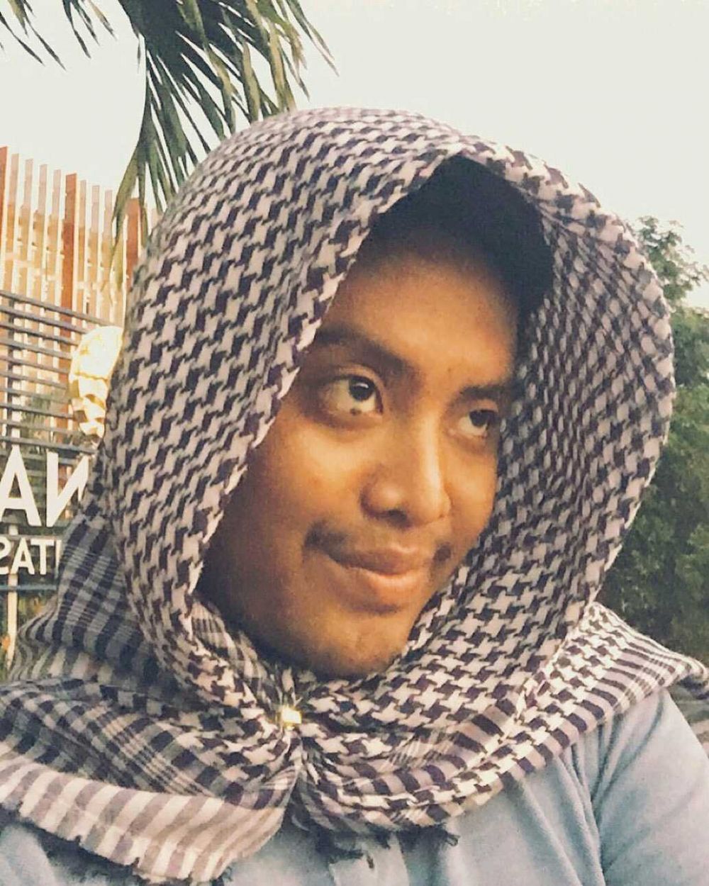 9 Potret Andy Anggriawan, Selebgram Makassar yang Jago Parodi
