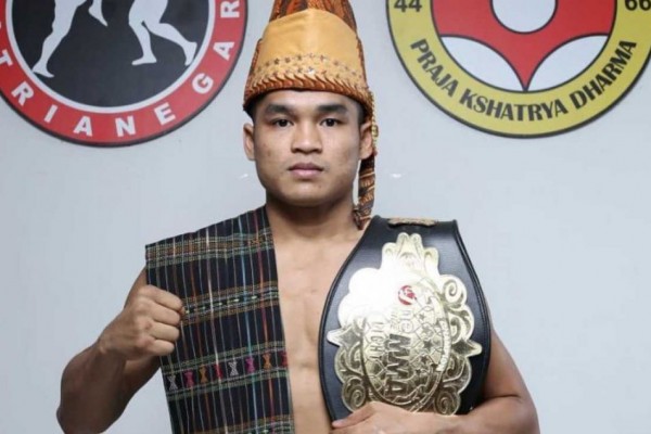 Teken Kontrak, Jeka Saragih Jadi Petarung UFC Indonesia Pertama!