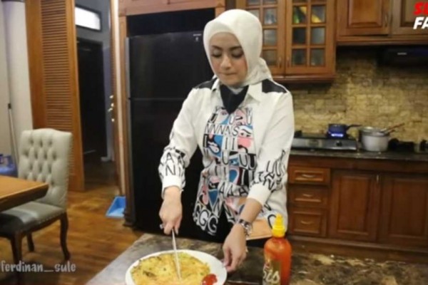 Jago Masak, 9 Aktivitas Nathalie Holscher setelah Jadi Istri Sule