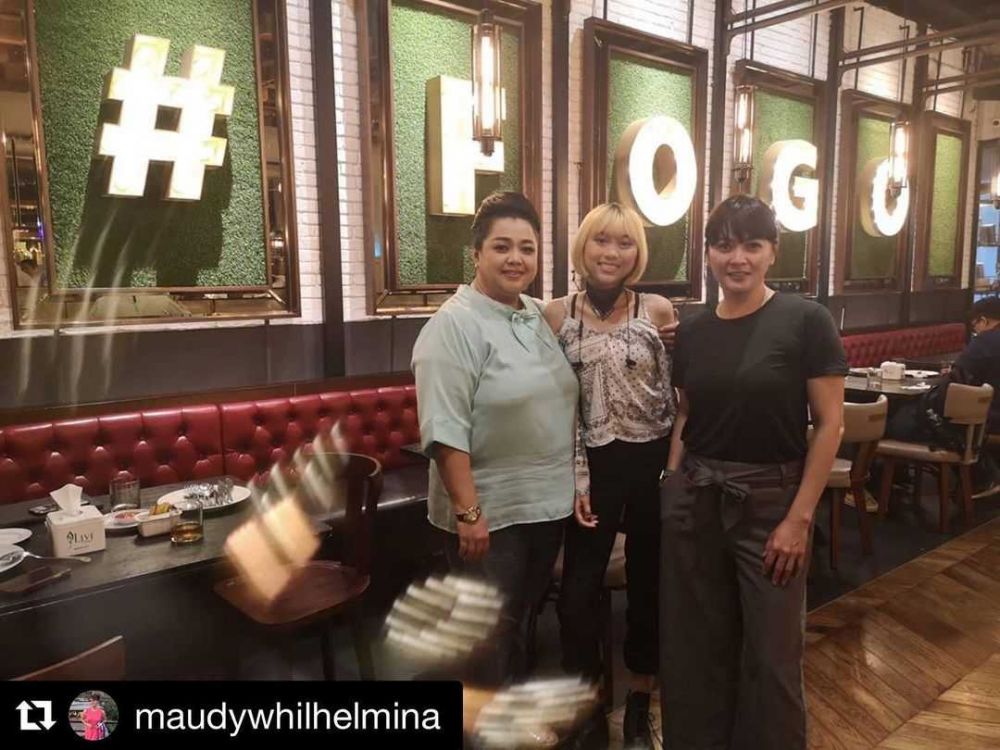 Masih Ingat Kanjeng Mami Majikan Galak? Ini 9 Potret Terbarunya