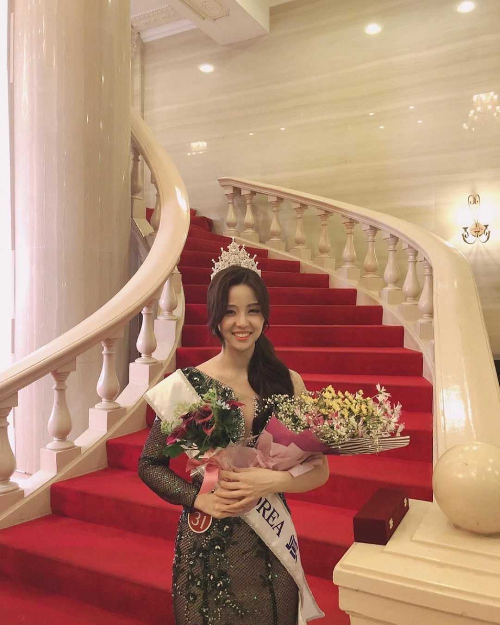 9 Potret Manis Kim Se Yeon Miss Korea 2019 Yang Menawan Bak Idol Kpop