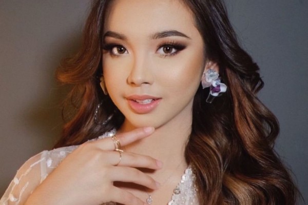 9 Potret Lyodra Ginting yang Makin Manis, Siap Jajal Dunia Akting!