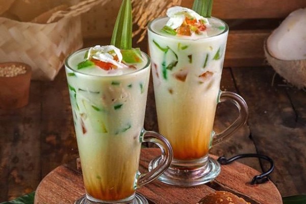 Resep Minuman Es Khas Nusantara Segar Untuk Cuaca Panas