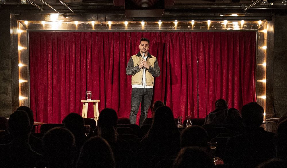 Mengenal Stand Up Comedy Deli, Hadirkan Tawa di Tengah Pandemik