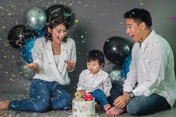 Genap 2 Tahun, 9 Momen Bahagia Ultah Baby Xavier Putra Rini Yulianti