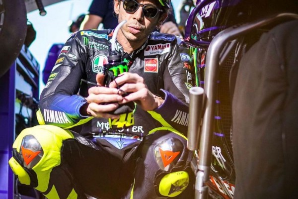 MotoGP 2021, Pembalap Waspadai Kehadiran Rossi di Tim Petronas Yamaha
