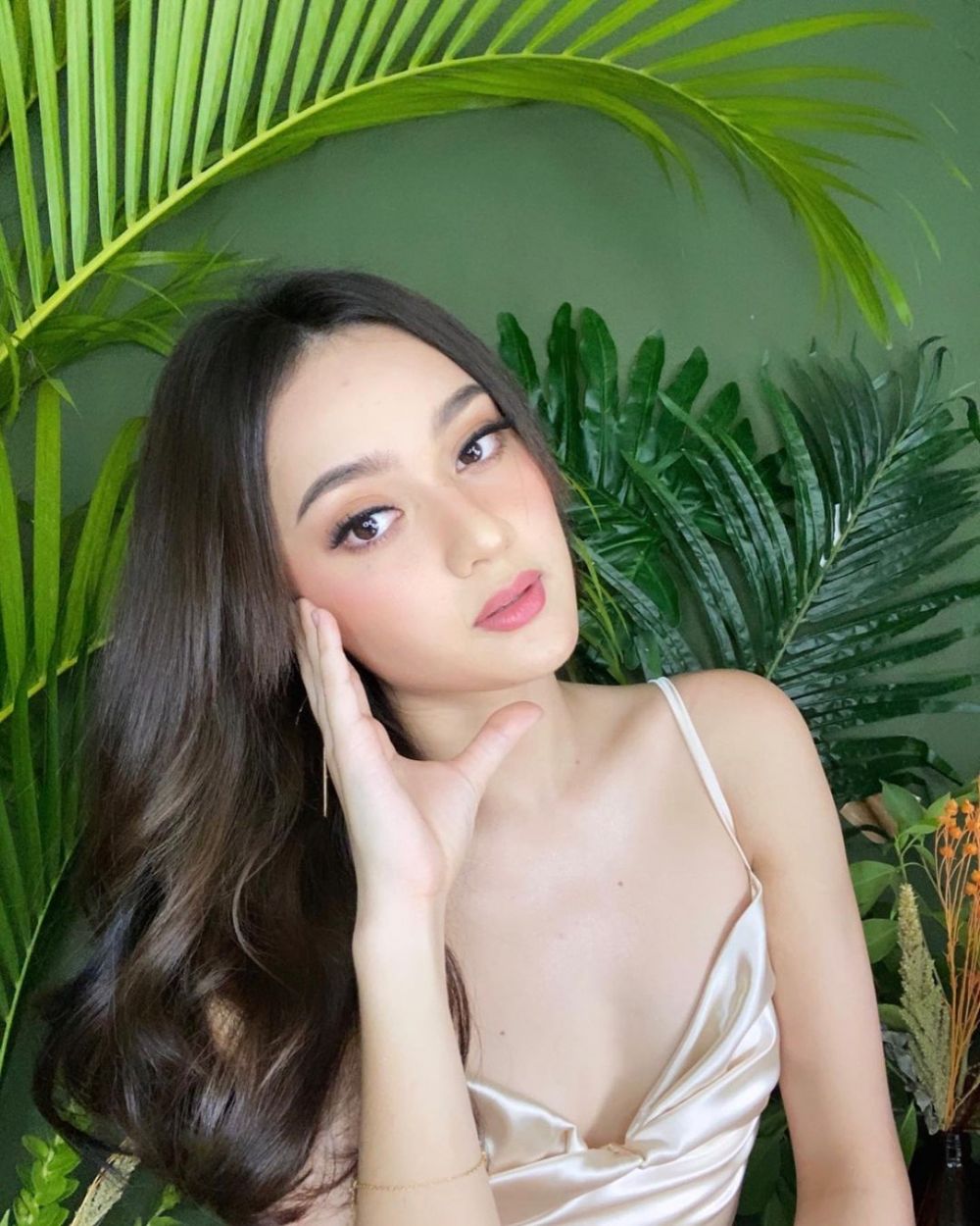 9 Potret Ahtisa Manalo, Runner-up Miss International 2018