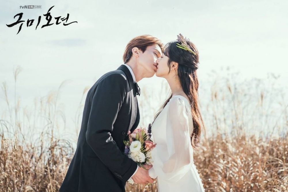 10 Potret Pernikahan Lee Dong Wook Jo Bo Ah Di Tale Of The Nine Tailed 9849