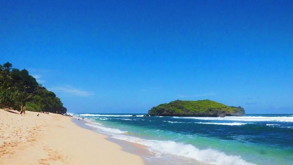 Tempat Wisata Pantai Pasir Putih Di Jogja