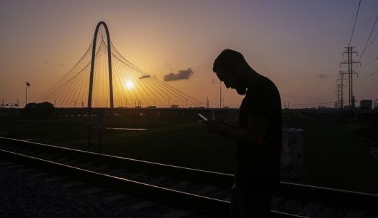 Gak Perlu Terlalu Tersinggung dengan Sikap Buruk Teman, Ini Alasannya 