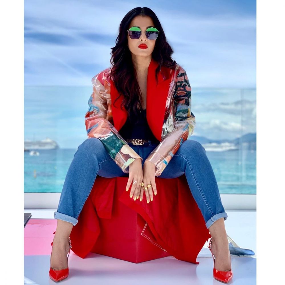 10 Pesona Awet Muda Aishwarya Rai, Masuk 10 Wanita Tercantik Dunia