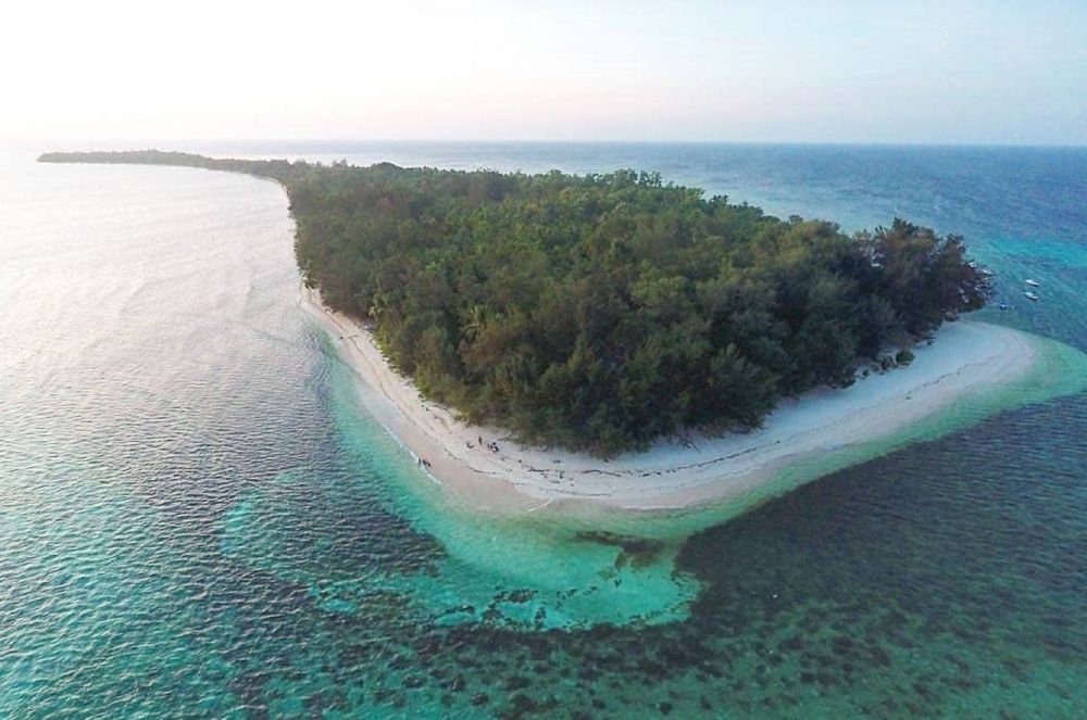 Kapoposang, Spot Wisata Bawah Laut Eksotis di Pangkep