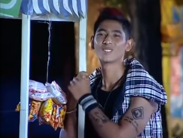Pernah Main FTV Bareng, 9 Potret Jadul Arya Saloka dan Putri Anne