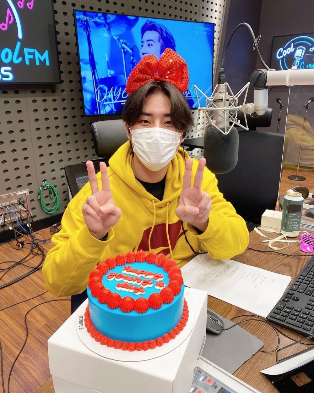 Ultah, Ini Pesona Young K DAY6 yang Multitalenta