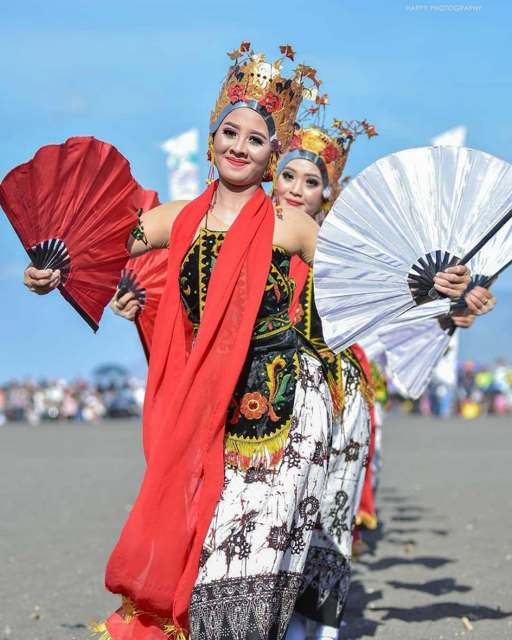Sejarah dan Pertunjukan Tari Gandrung Lombok yang Memukau