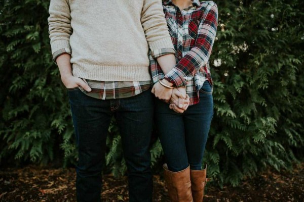 5 Gestur Sederhana Pria yang Bisa Membuat Perempuan Baper, Setuju?
