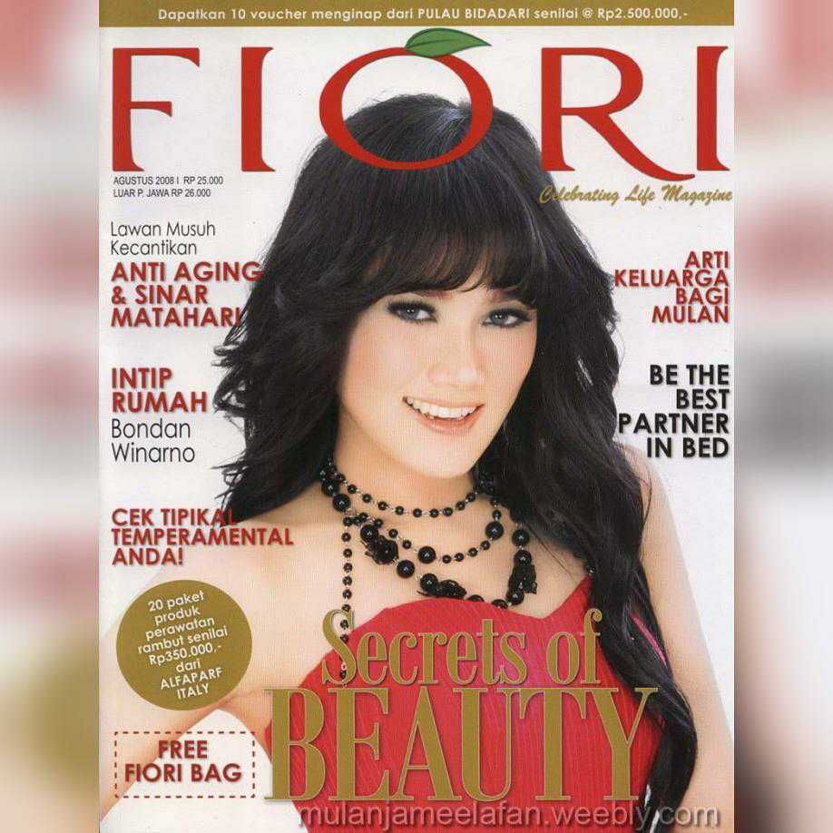 Dulu Sahabat, 10 Potret Lawas Maia Estianty Vs Mulan Jameela