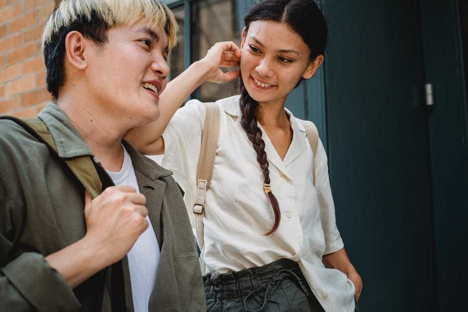 5 Zodiak yang Ceria Banget di 25 Januari 2021, Ada Virgo Lho