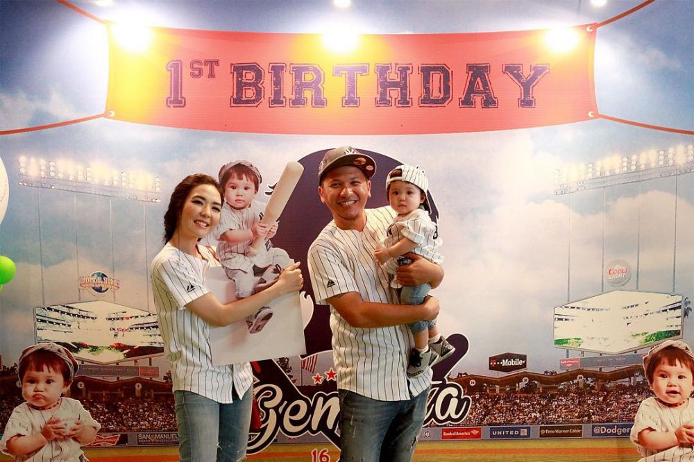 Diterpa Skandal, 9 Foto Lawas Gisel dari Kecil hingga Jadi Mama Muda