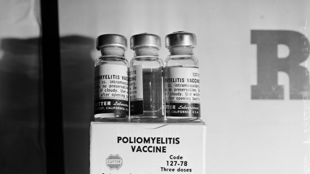 Vaksin polio