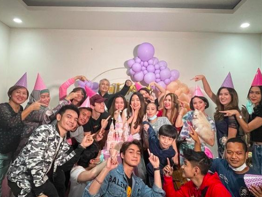 10 Momen Ultah Natasha Wilona, Dapat Kejutan dari Pemain Anak Band