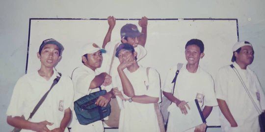 Ada Bisa Tebak? 9 Potret Jadul Komedian Hits Semasa Sekolah