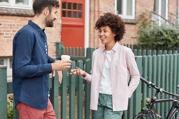 5 Cara Memastikan Apakah Gebetan Juga Menyukaimu atau Sebaliknya