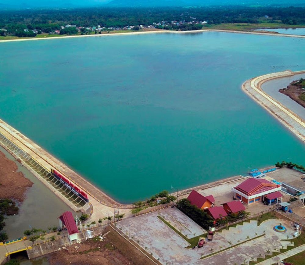 Jokowi Resmikan Kolam Regulasi Nipa-Nipa Pengontrol Banjir di Makassar