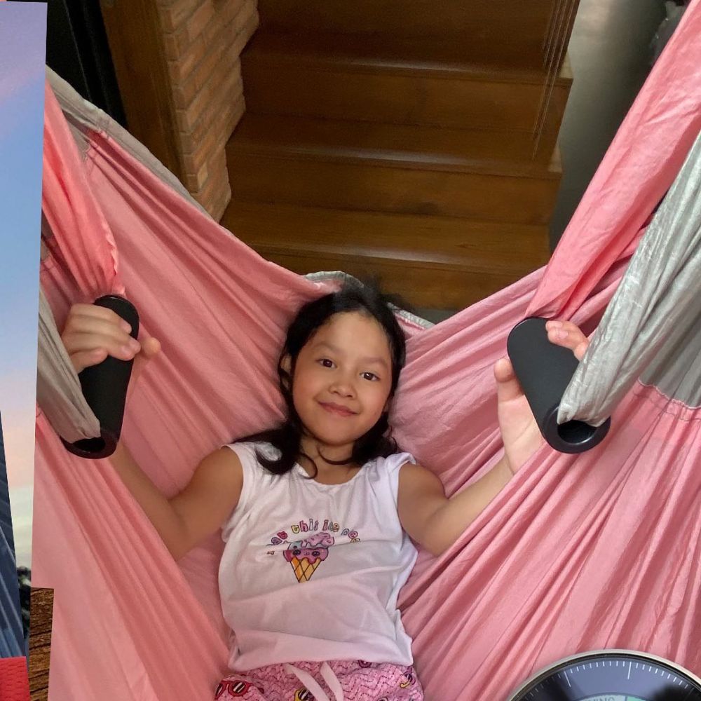Jago Olahraga, 9 Potret Manis Amata, Cucu Tunggal Kasino Warkop