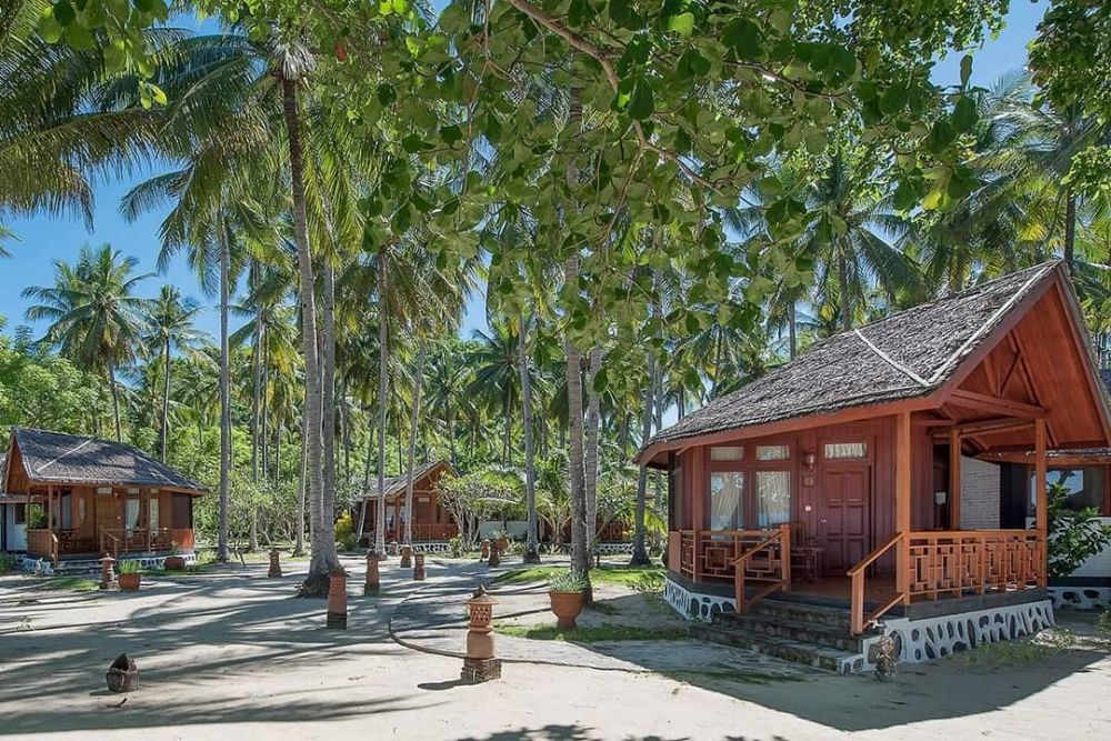 Gemar Menyelam? Ini 5 Diving Resort Terbaik di Sulawesi Utara