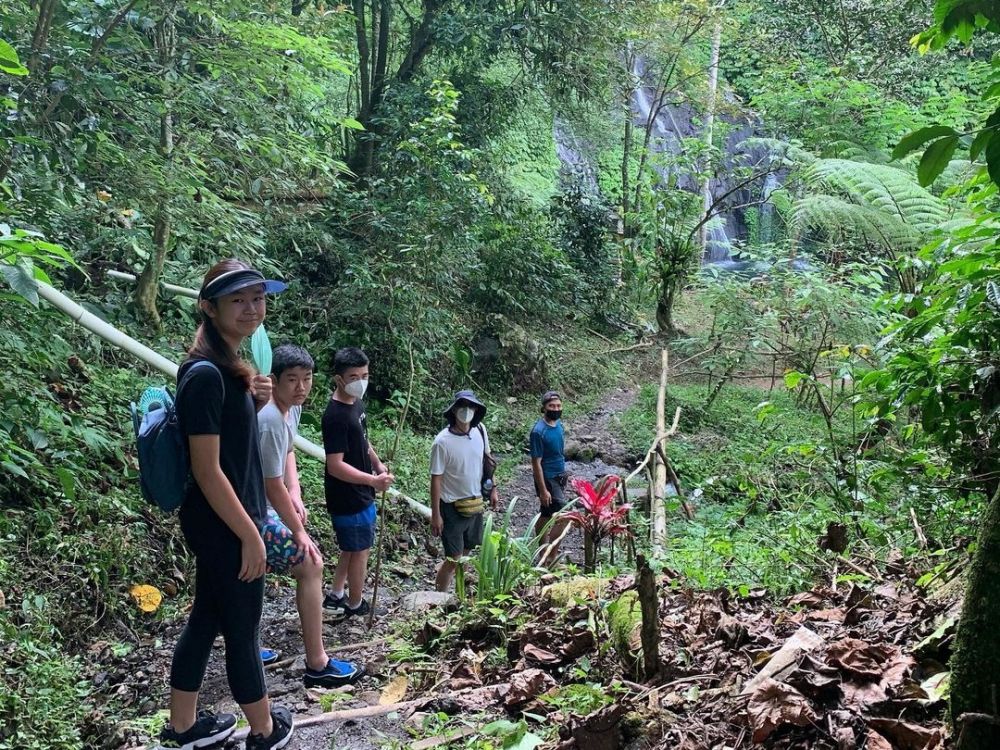 Banyumala Twin Waterfalls Air Terjun 