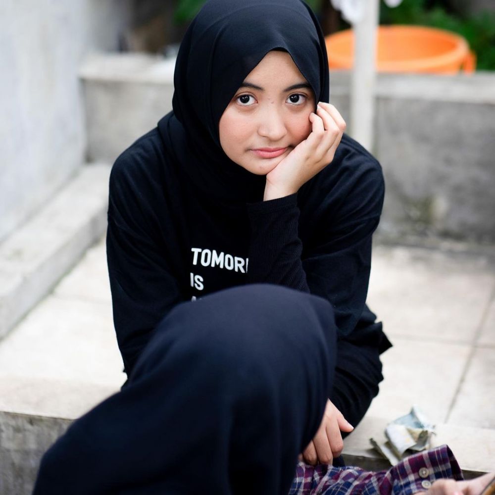 10 Potret Menggemaskan Komika Arafah Rianti