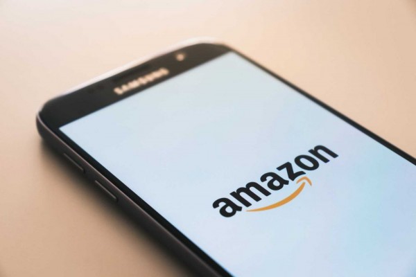 Ancaman Kekerasan, Amazon dan Facebook Peringatkan Karyawan