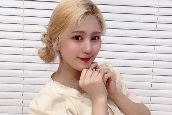 10 Potret Manis Haru, Main Dancer NATURE yang Penuh Pesona