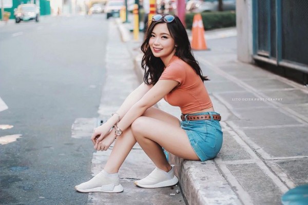 9 Pesona Carlyn Ocampo, Penyanyi Filipina yang Debut di Korsel