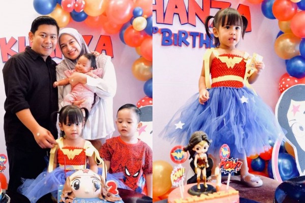9 Momen Perayaan Ulang Tahun ke-2 Khanza, Anak Nina Zatulini